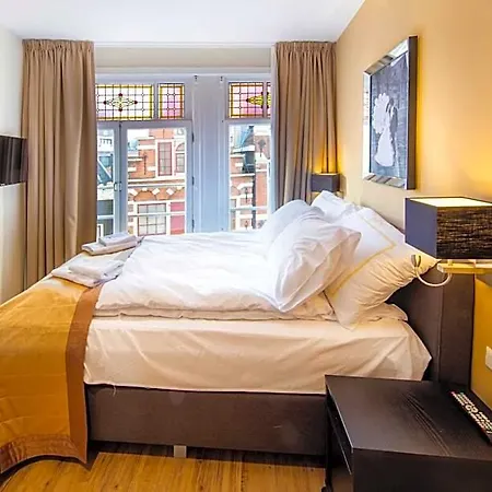 Royal Plaza 3*