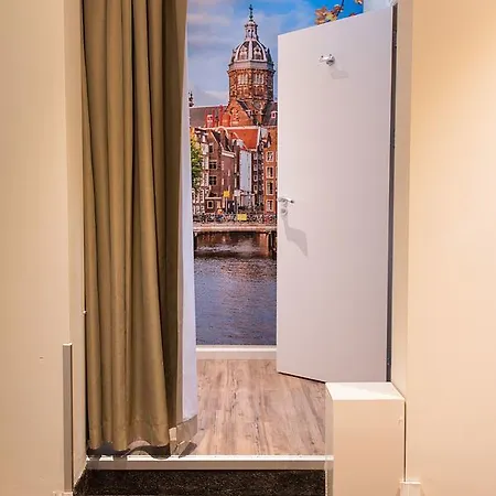 Royal Plaza 호텔 3*